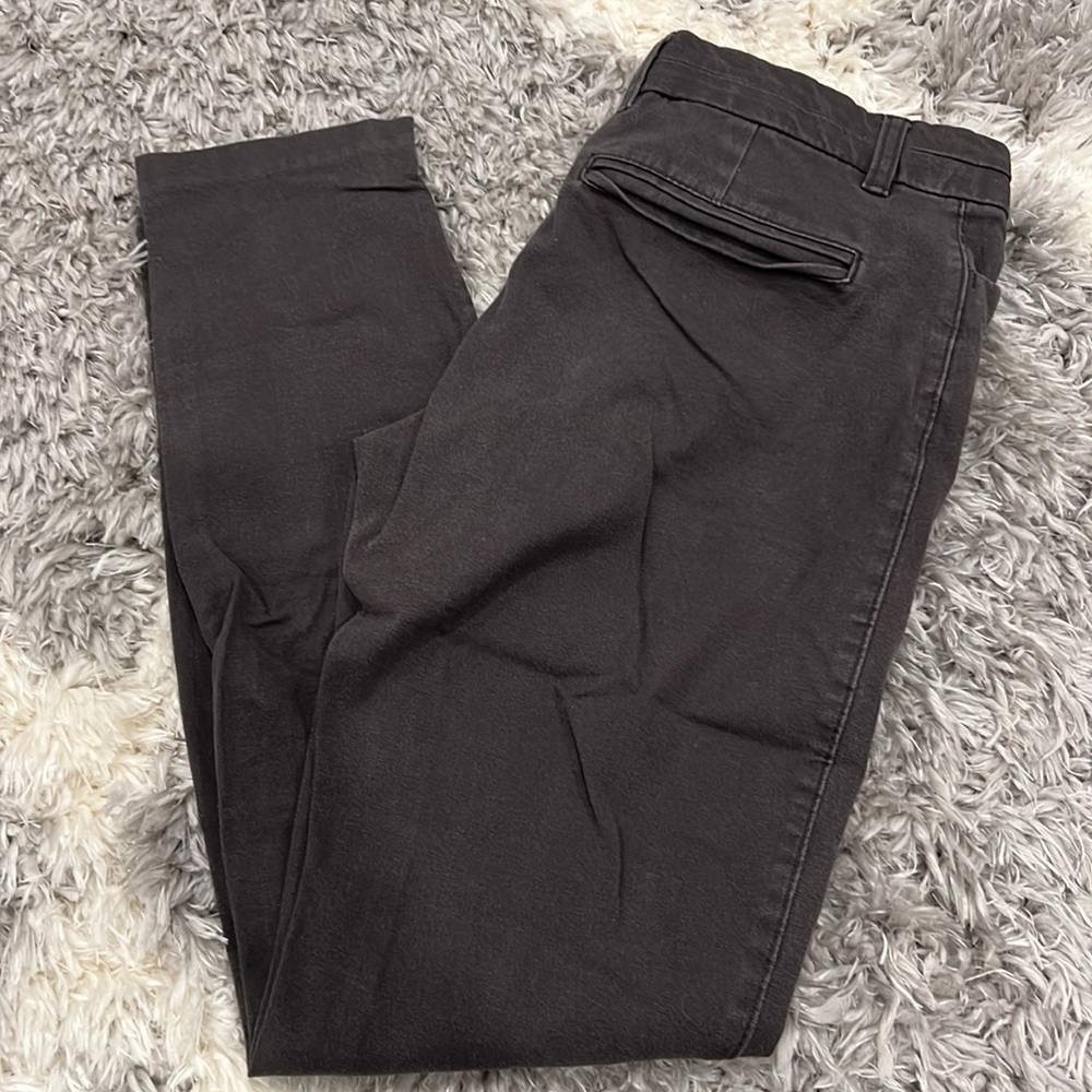 GAP gray ankle dress/work pants. Size 4R slim cit